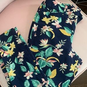 Old Navy Pixie Dresspants